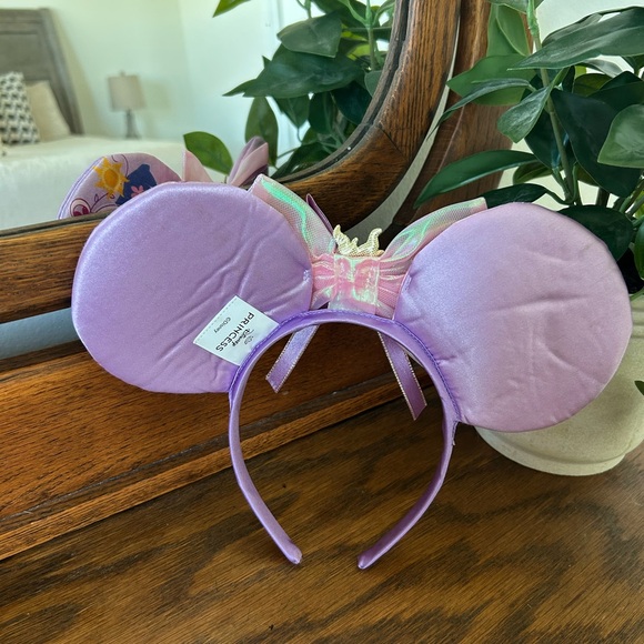 Tangled Mouse Ears - Picture 2 of 3